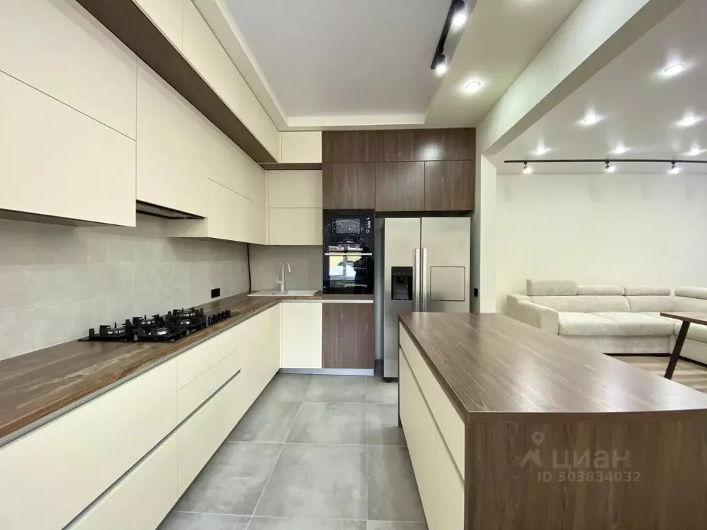 5-к кв. Башкортостан, Уфа ул. Ульяновых, 33 (206.2 м) - Фото 1