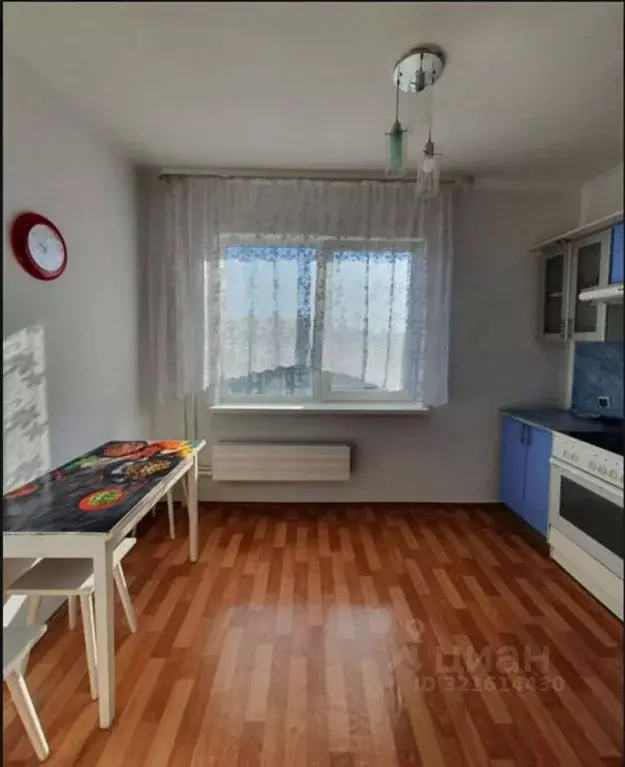 1-к кв. Свердловская область, Екатеринбург ул. Викулова, 38Б (42.0 м) - Фото 1