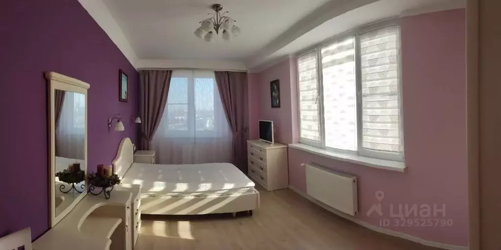 3-к кв. Севастополь ул. Репина, 1/2 (81.4 м) - Фото 1