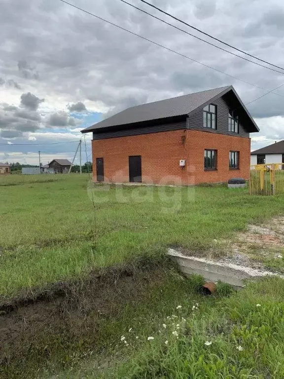 Дом в Тюменская область, Тюменский район, д. Ушакова ул. Удачная (200 ... - Фото 0