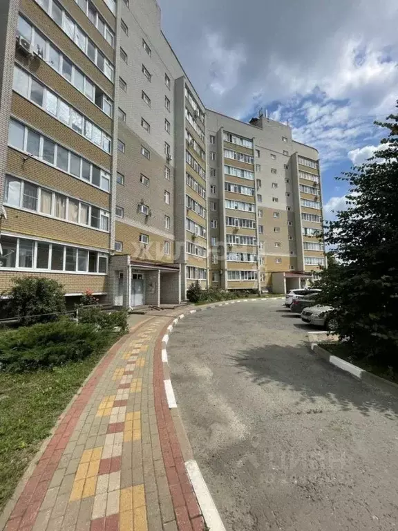 1-к кв. Белгородская область, Белгород ул. Макаренко, 38 (40.0 м) - Фото 1