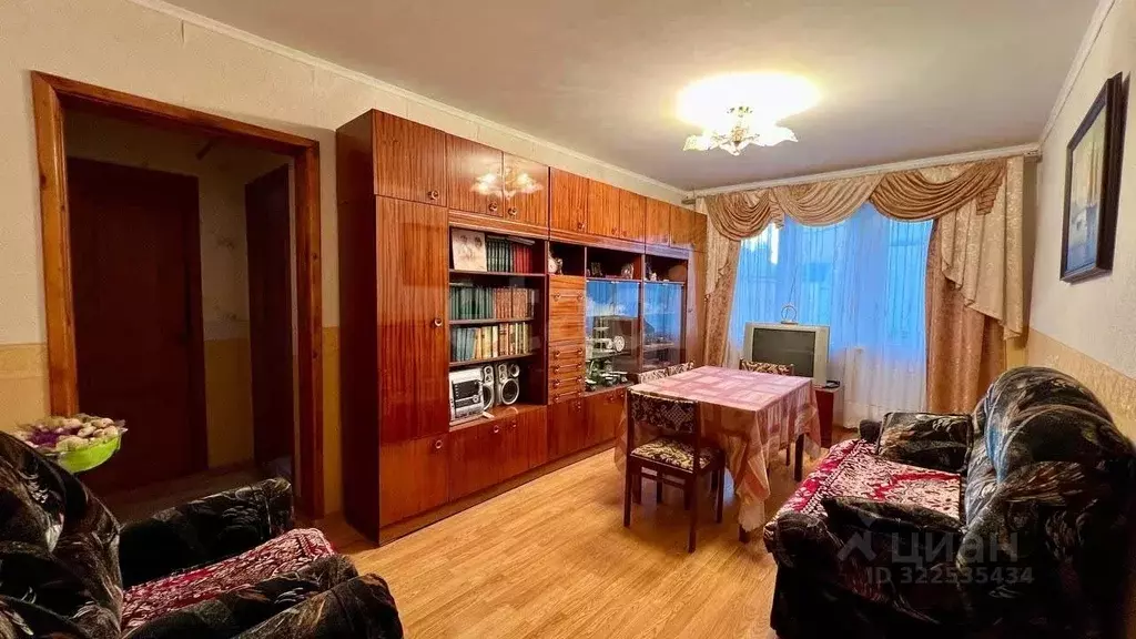 3-к кв. Мордовия, Саранск Гожувская ул., 2 (64.0 м) - Фото 0