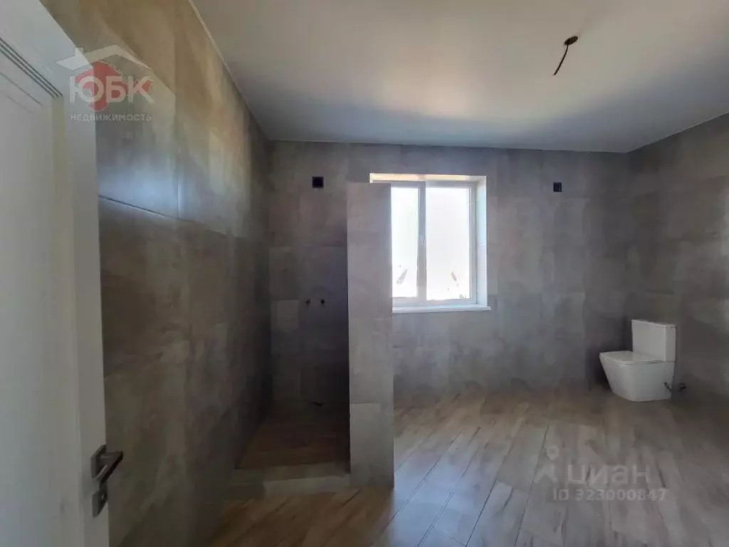 Дом в Крым, Евпатория городской округ, Заозерное пгт ул. Космическая, ... - Фото 2