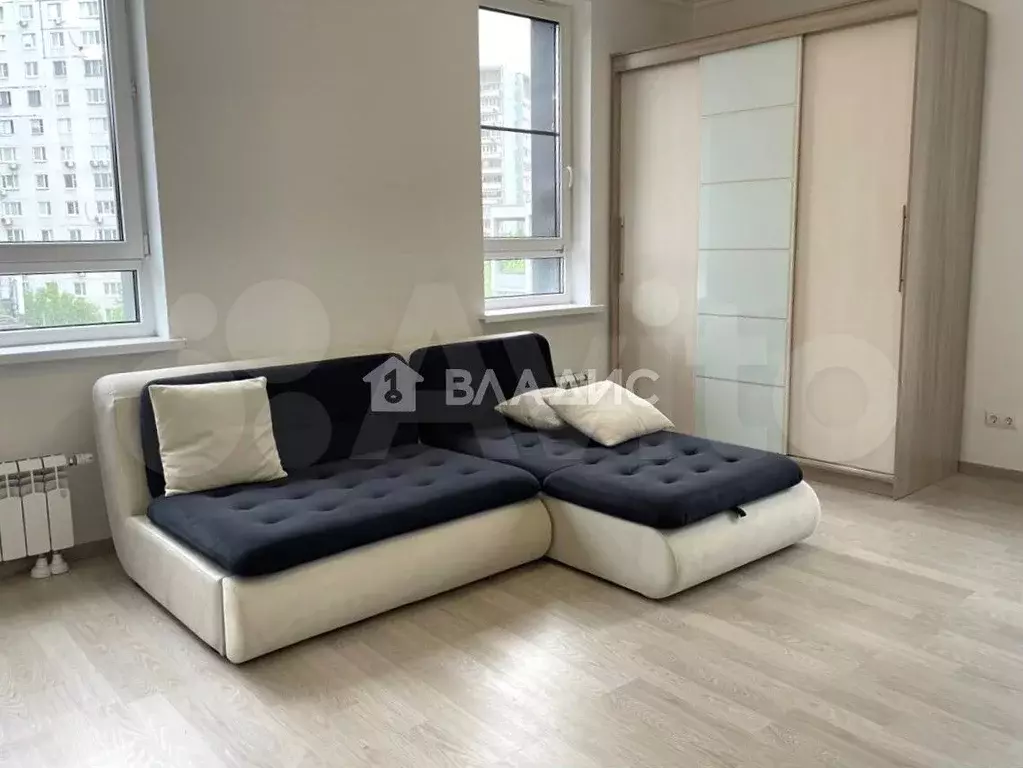 2-к. квартира, 60 м, 5/25 эт. - Фото 1