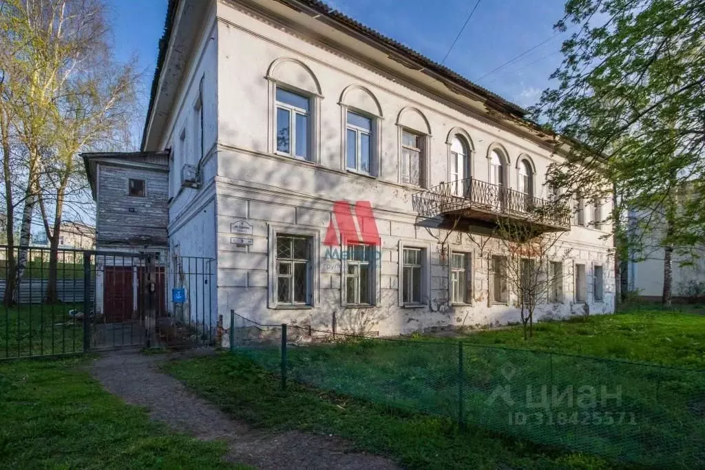 Свободной планировки кв. Ярославская область, Ярославль ул. Суркова, 9 ... - Фото 1