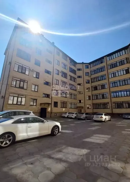 Помещение свободного назначения в Кабардино-Балкария, Нальчик ул. ... - Фото 0