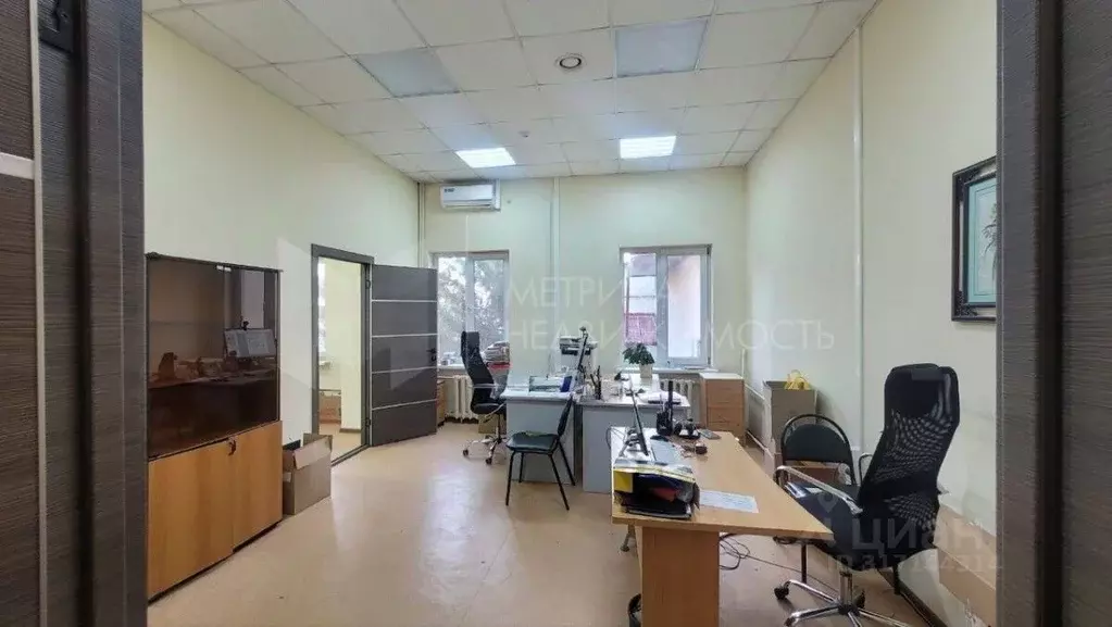 Офис в Тюменская область, Тюмень ул. Республики, 26 (64 м) - Фото 0