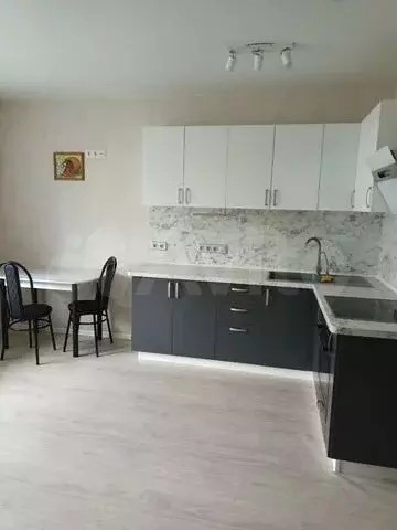 1-к. квартира, 37 м, 4/16 эт. - Фото 0