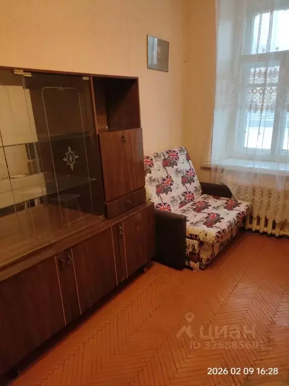 Комната Санкт-Петербург Английский просп., 51 (13.0 м) - Фото 1