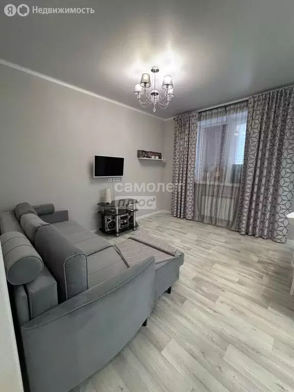 3-комнатная квартира: Элиста, улица Аккочкарова, 27 (83.6 м) - Фото 1