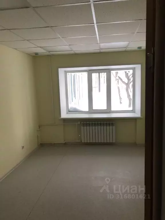 Помещение свободного назначения в Ямало-Ненецкий АО, Лабытнанги ... - Фото 0