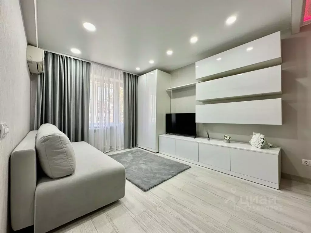 1-к кв. Волгоградская область, Волгоград Бакинская ул., 7 (31.8 м) - Фото 1