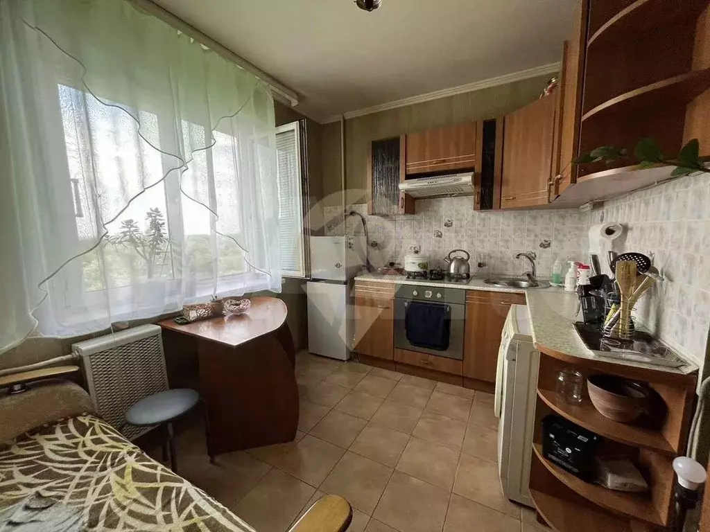 1-к. квартира, 42 м, 8/9 эт. - Фото 0