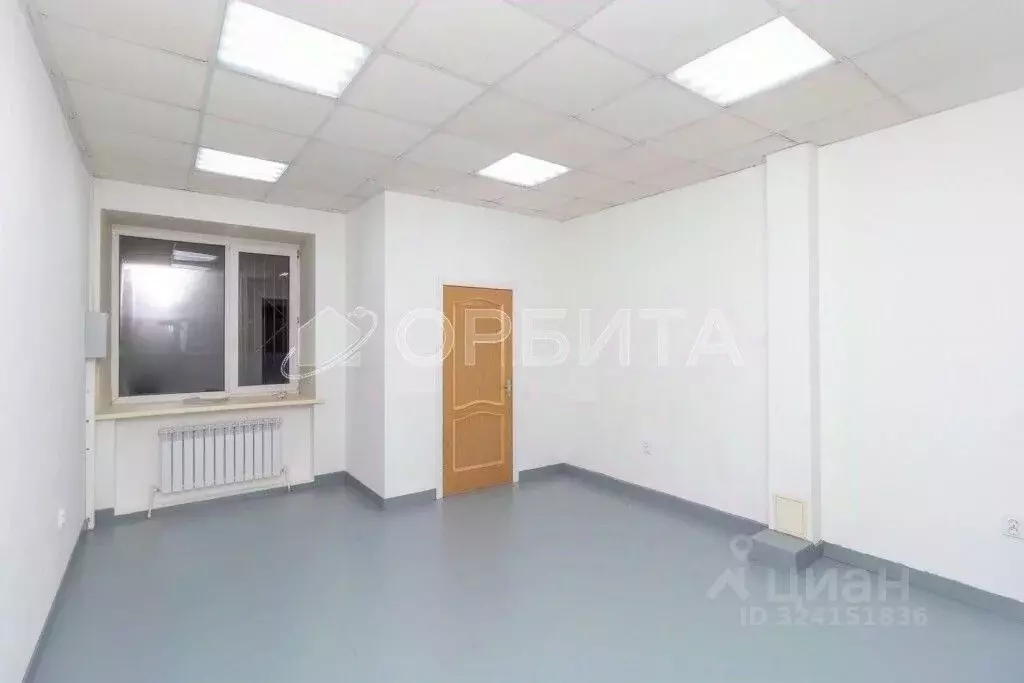 Помещение свободного назначения в Тюменская область, Тюмень ул. ... - Фото 2