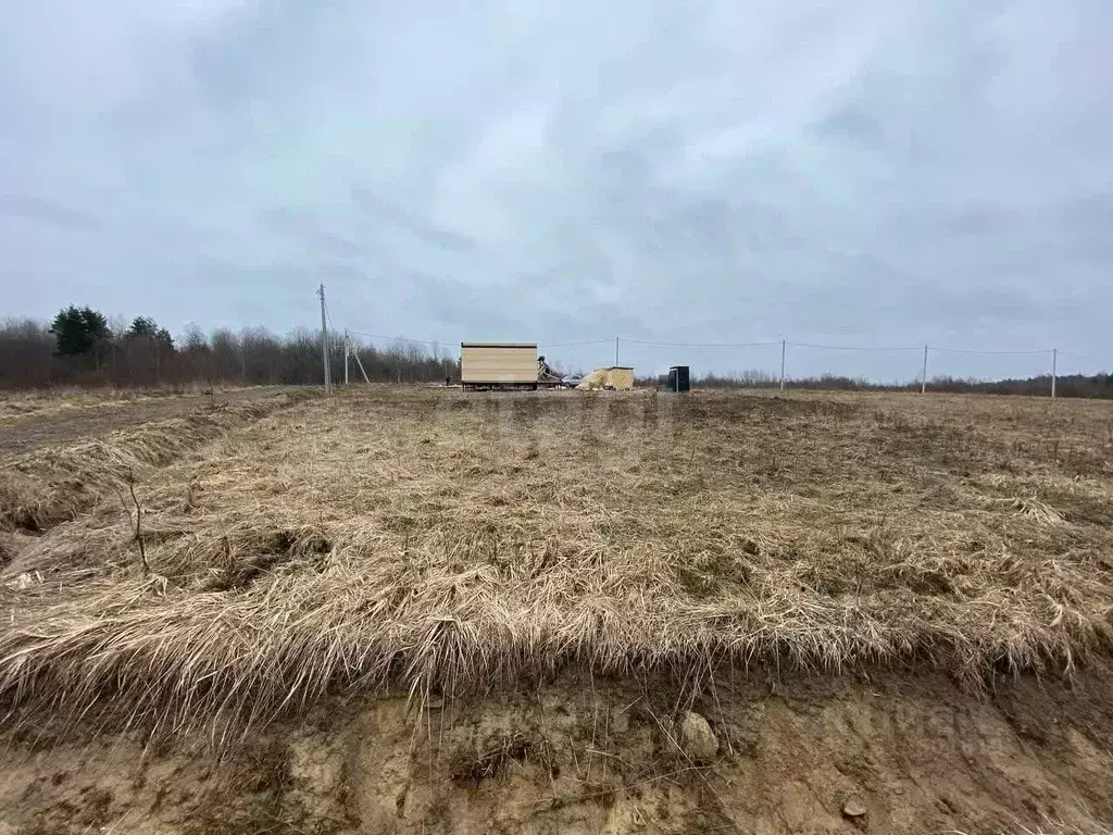 Участок в Ленинградская область, Кировский район, Мгинское городское ... - Фото 0