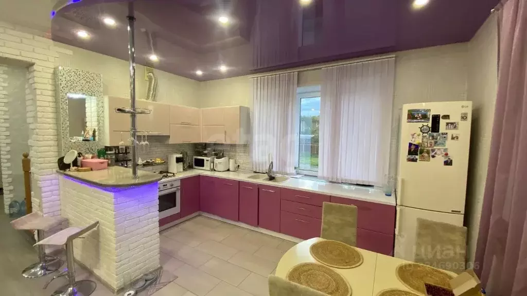 Дом в Костромская область, Костромской район, Середняковское с/пос, д. ... - Фото 1