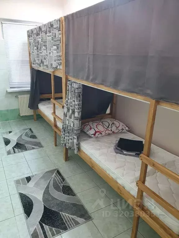 Комната Краснодарский край, Новороссийск ул. Исаева, 8 - Фото 0
