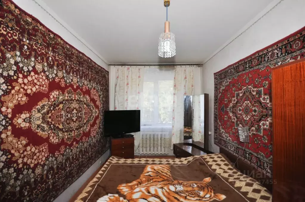 2-к кв. Сахалинская область, Южно-Сахалинск Тихоокеанская ул., 24 ... - Фото 2