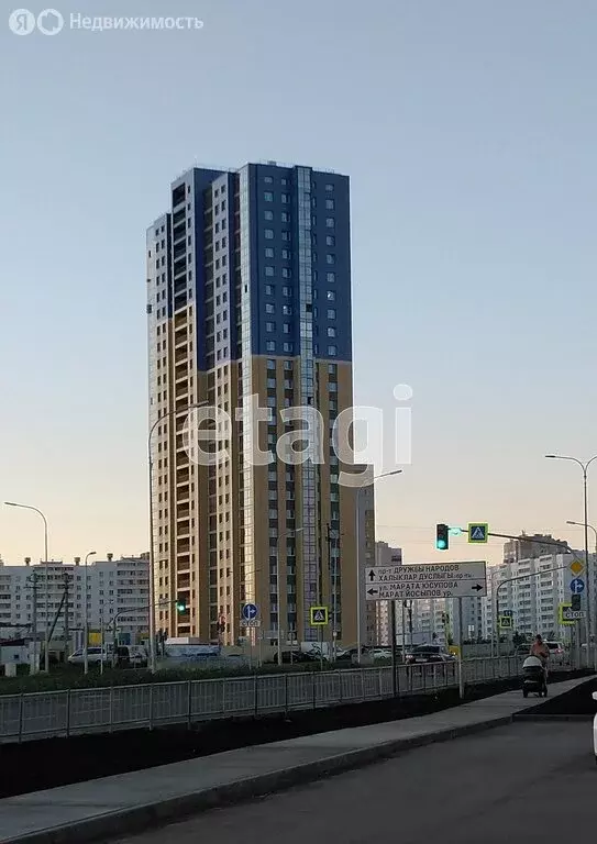 2-комнатная квартира: Набережные Челны, улица Раскольникова, 18 (67.9 ... - Фото 1