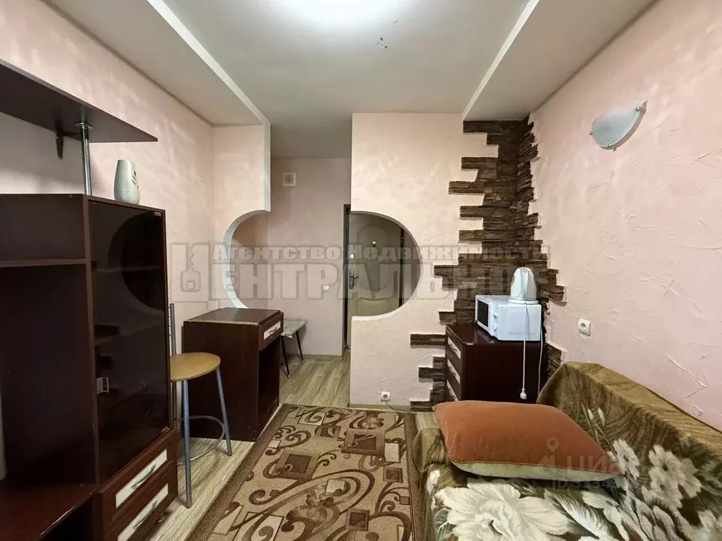 Комната Смоленская область, Смоленск ул. Черняховского, 20в (11.5 м) - Фото 1
