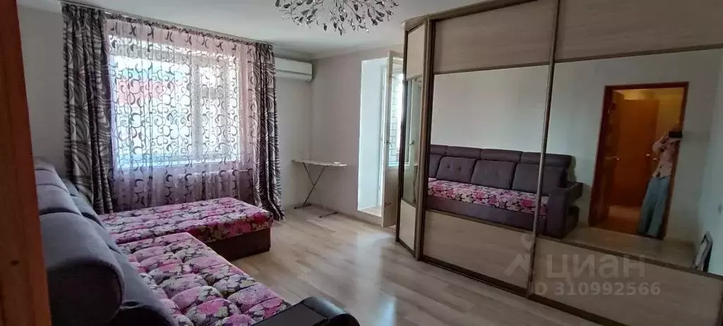 2-к кв. Татарстан, Казань ул. 2-я Азинская, 1В (50.0 м) - Фото 1