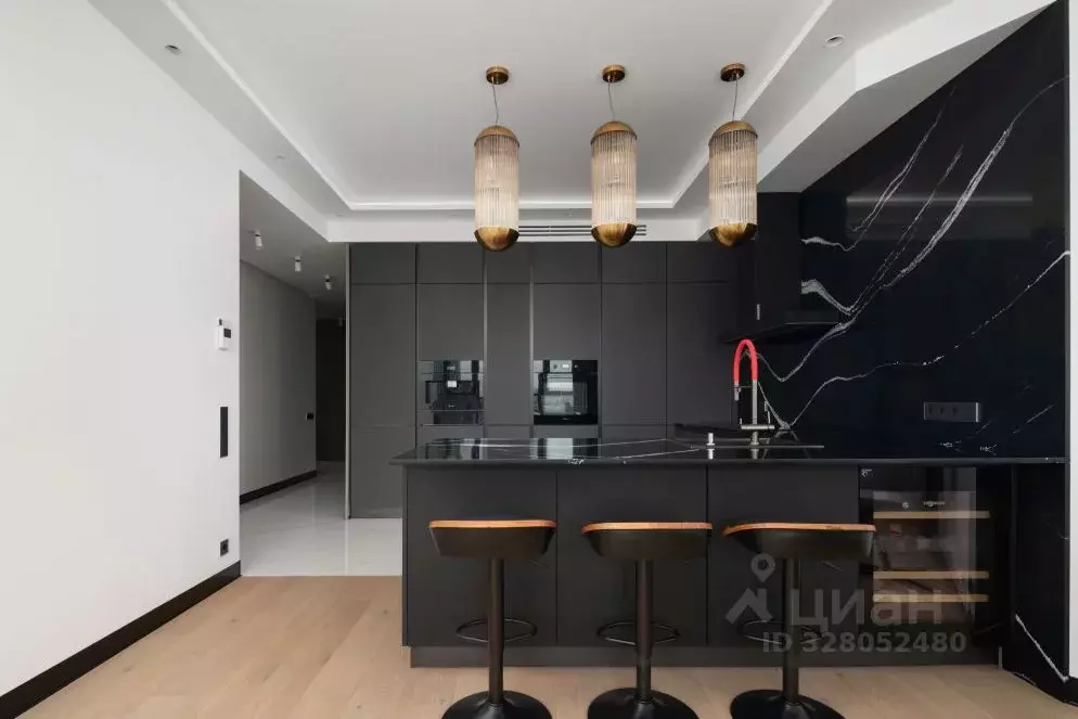 4-к кв. Москва 3-я Красногвардейская ул., 3 (133.7 м) - Фото 1