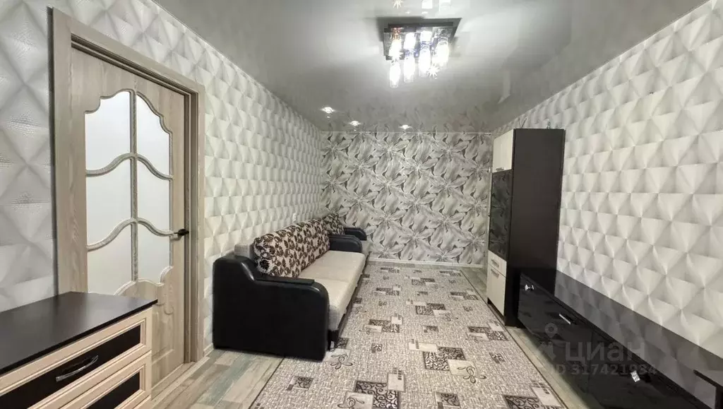 3-к кв. Кировская область, Киров ул. Мира, 18 (56.3 м) - Фото 2