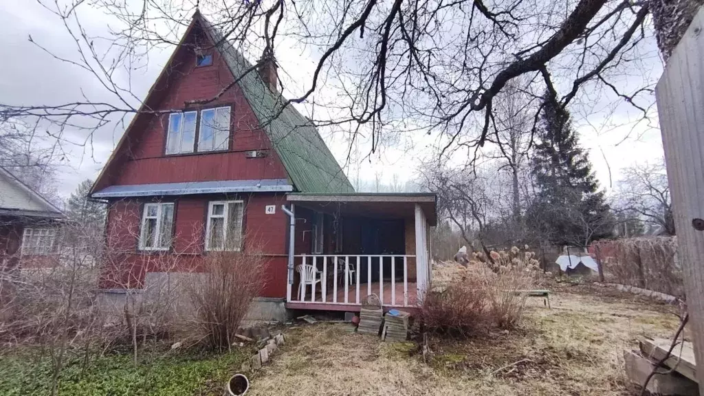 Дом в Ленинградская область, Лужский район, Мшинское с/пос, Дивенская ... - Фото 1