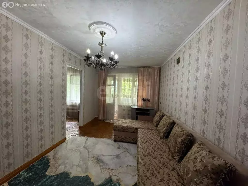 2-комнатная квартира: Карабулак, улица Осканова, 22 (60 м) - Фото 2