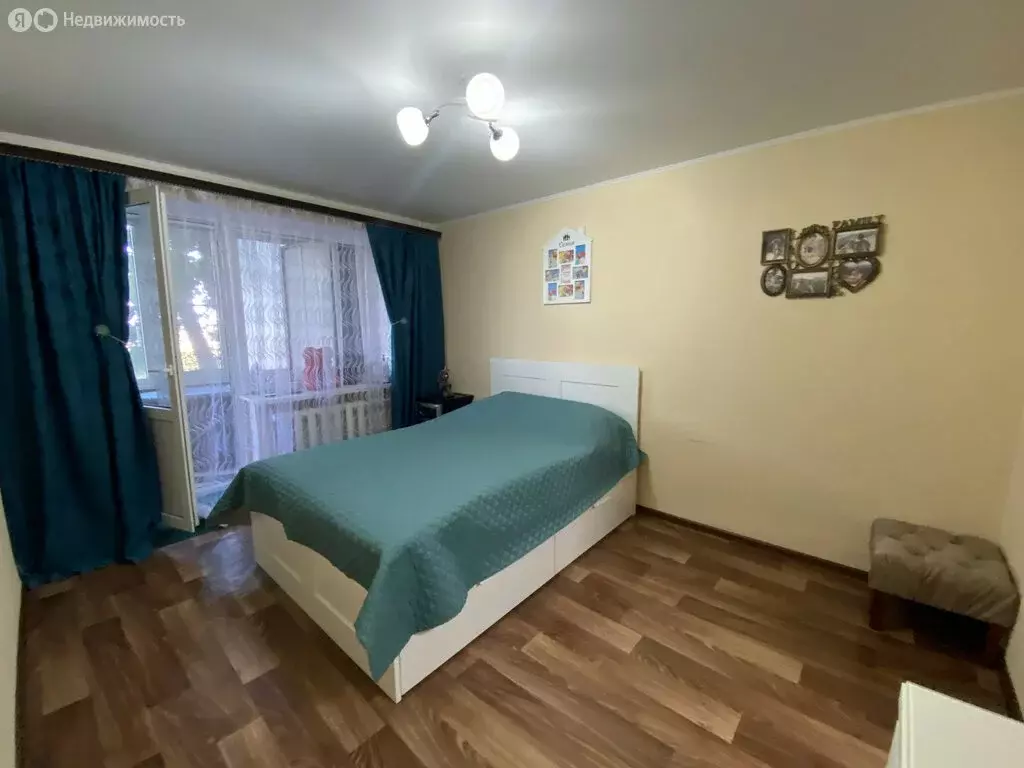 3-комнатная квартира: Новочеркасск, Комсомольский переулок, 25А (65 м) - Фото 0