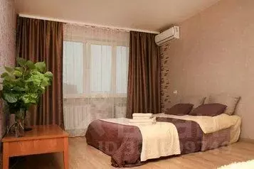 3-к кв. Приморский край, Владивосток ул. Кирова, 25 (70.0 м) - Фото 0