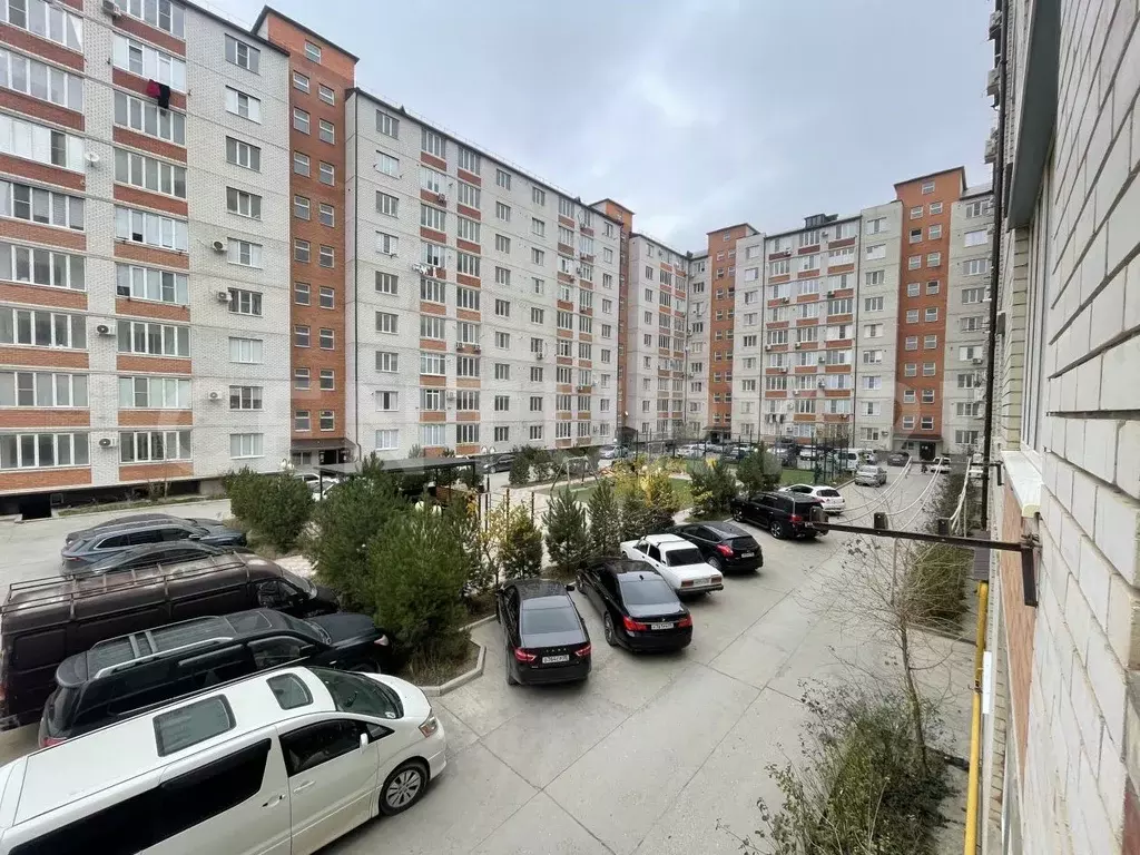 3-к кв. Дагестан, Каспийск ул. Байрамова, 83/4 (128.0 м) - Фото 0