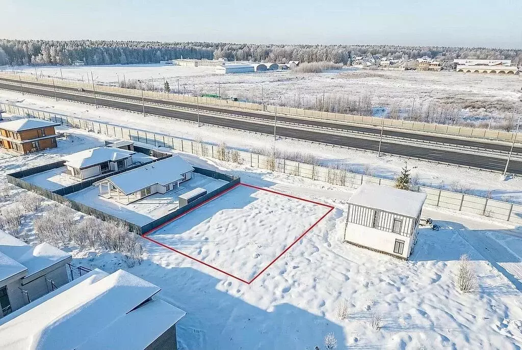 Участок в Московская область, Истра муниципальный округ, д. Покровское ... - Фото 1