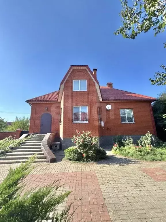 Дом в Белгородская область, Строитель Яковлевский городской округ, ... - Фото 1