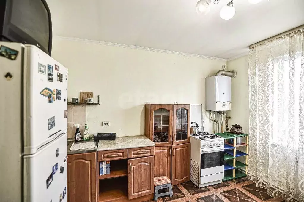 3-к кв. Сахалинская область, Южно-Сахалинск Южная ул., 22 (74.8 м) - Фото 0