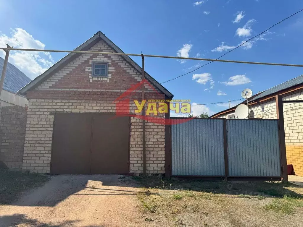 Дом в Оренбургская область, пос. Новоорск ул. Октябрьская, 45 (133 м) - Фото 2