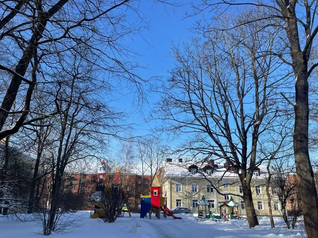 3-к кв. Санкт-Петербург, Санкт-Петербург, Петергоф Михайловская ул., 7 ... - Фото 2