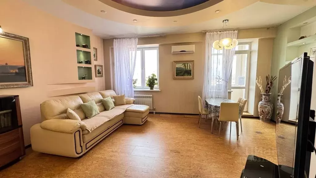 3-к кв. Иркутская область, Иркутск Советская ул., 33 (90.0 м) - Фото 1