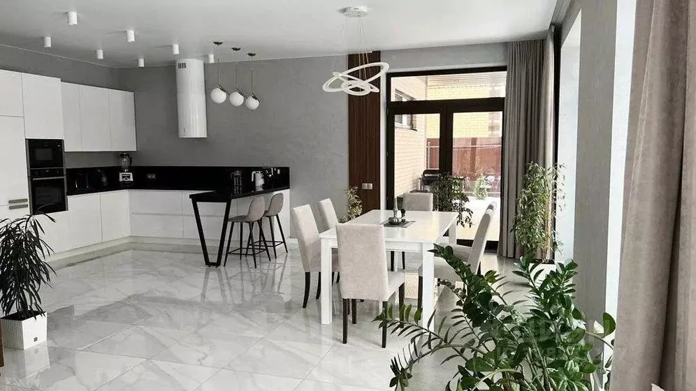 Дом в Московская область, Щелково ул. Стромынская (240 м) - Фото 1