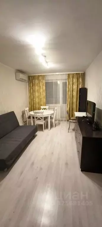 2-к кв. Белгородская область, Белгород ул. Есенина, 44 (58.0 м) - Фото 2