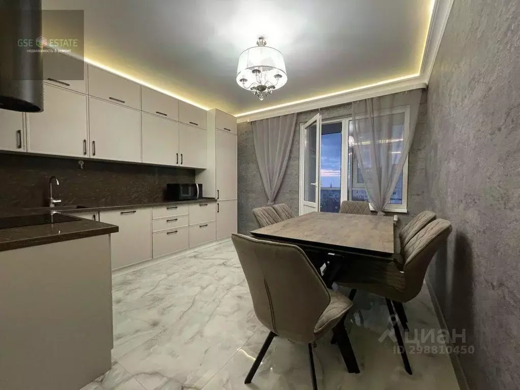 Квартира, 3 комнаты, 81.59 м - Фото 0