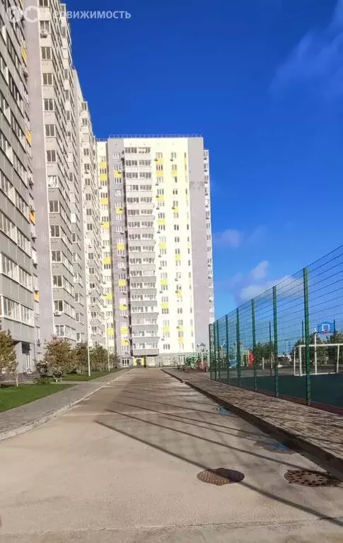 1-комнатная квартира: Краснодар, улица имени Виктора Нарыкова, 6к1 (36 ... - Фото 1