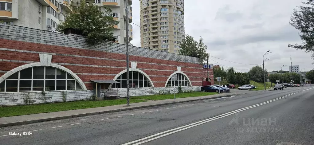 Гараж в Москва Краснобогатырская ул., 9 (18 м) - Фото 1