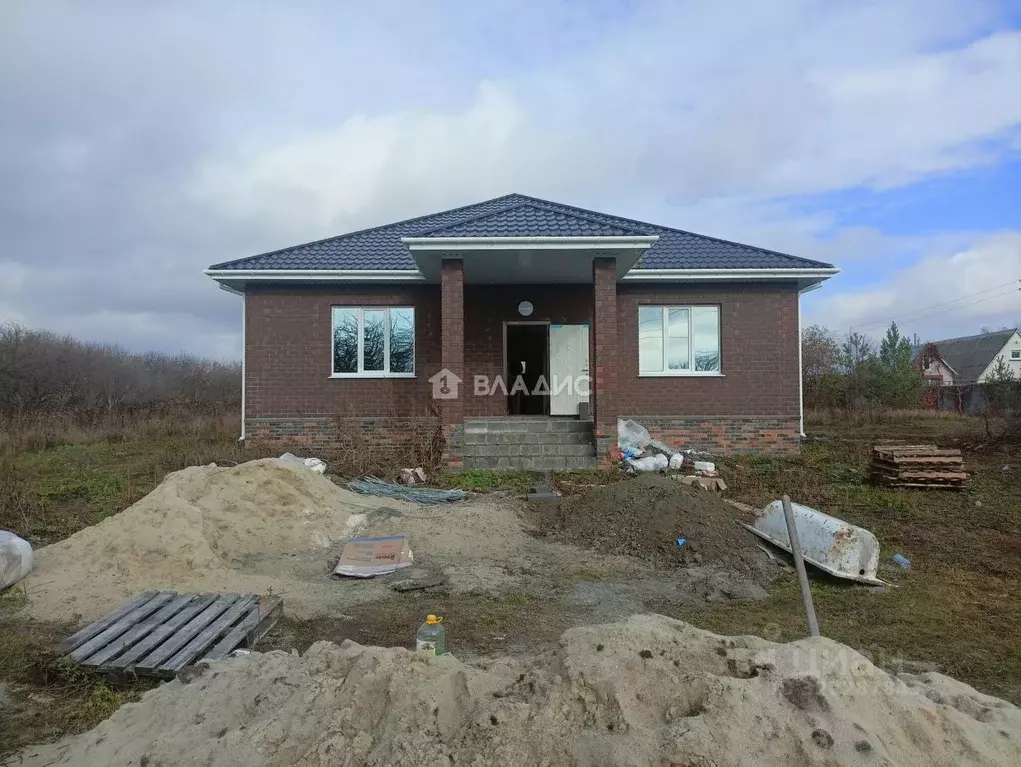 Дом в Белгородская область, Корочанский район, Шляховское с/пос, ... - Фото 1