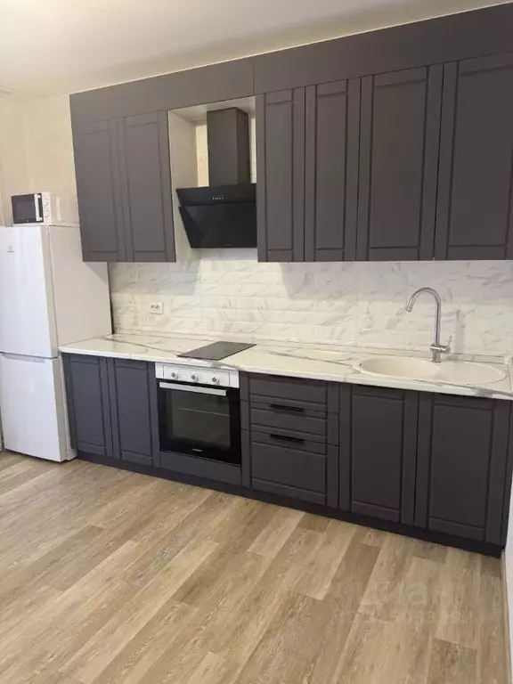 2-к кв. Красноярский край, Красноярск Караульная ул., 43/2 (65.0 м) - Фото 1