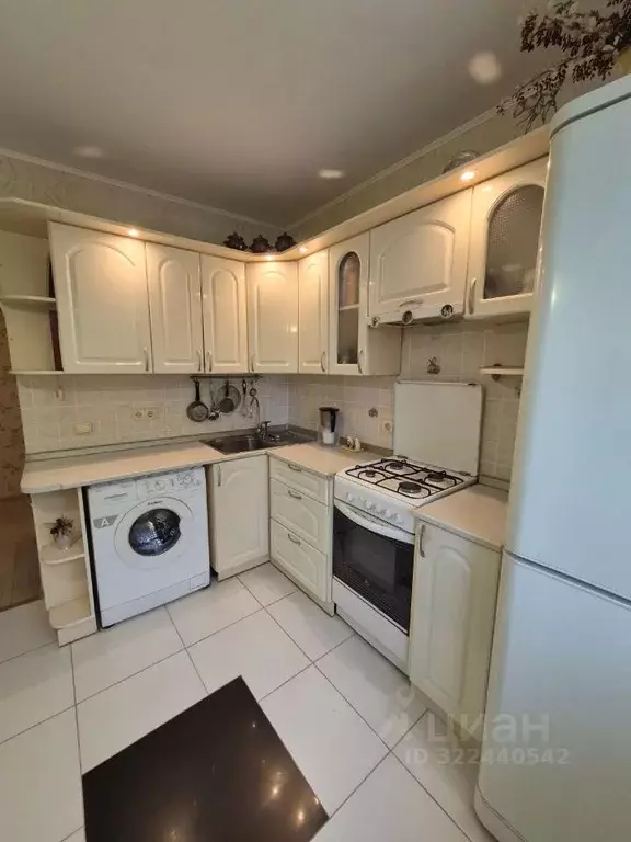 1-к кв. Омская область, Омск пос. Амурский, ул. Алтайская, 44 (33.3 м) - Фото 1