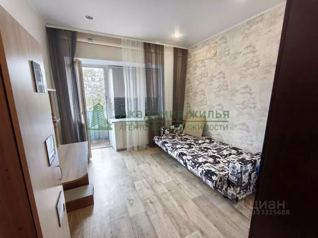 Комната Саратовская область, Саратов Вишневая ул., 4 (18.0 м) - Фото 1