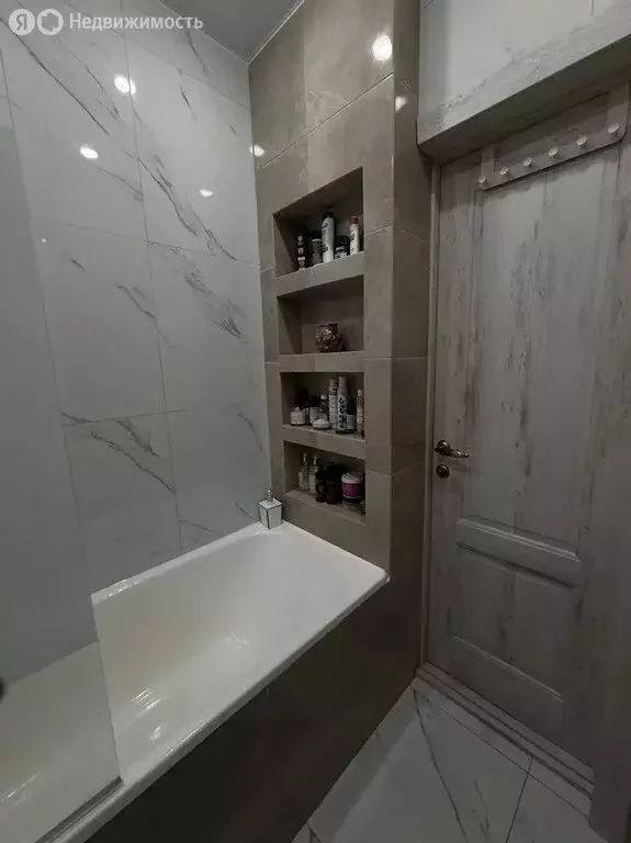 3-комнатная квартира: Бердск, улица Карла Маркса, 22 (65.5 м) - Фото 1