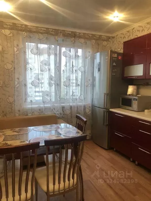 3-к кв. Белгородская область, Старый Оскол Восточный мкр,  (64.0 м) - Фото 2