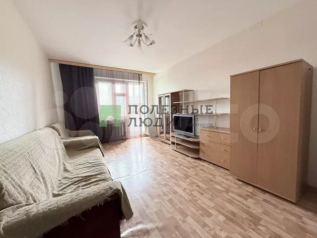 1-к. квартира, 42 м, 5/9 эт. - Фото 1